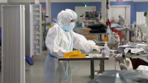 Covid oggi Italia, Gimbe: "In ospedale quasi esclusivamente non vaccinati"