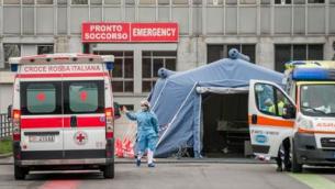 Covid oggi Lombardia, 13mila contagi e 27 morti. A Milano 1