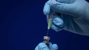 Covid, ok al vaccino booster Sanofi