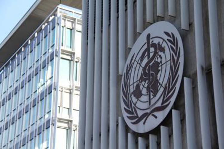 Covid, Oms: "Ancora effetto Omicron, focolai significativi in molti Paesi"