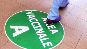 Covid, Pregliasco: "Anche con 80% vaccinati a settembre no immunità gregge"