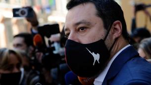 Covid, Salvini: "Riaprire palestre e piscine, 7 aprile data perfetta"