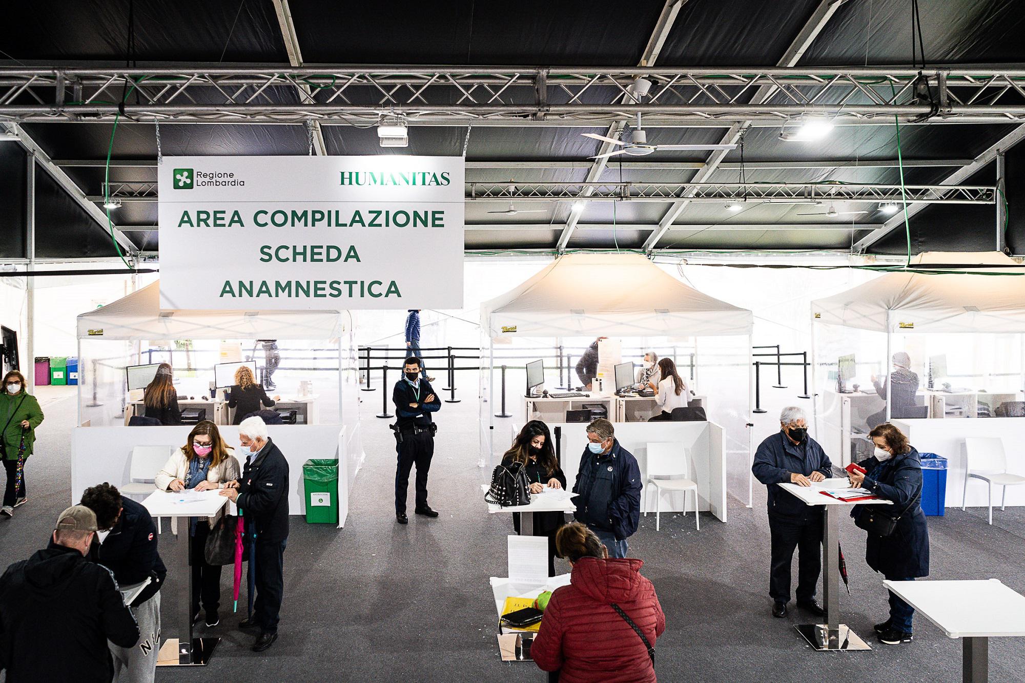 Covid, Schillaci: "Multe a no vax potrebbero avere più costi che vantaggi"