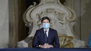 Covid, Speranza: "Modello ha funzionato, ora aggiornare indicatori"