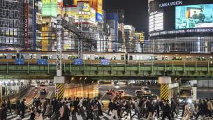 Covid, Tokyo verso nuove restrizioni: autorità in allarme