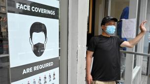 Covid Usa, a New York mascherina obbligatoria al chiuso da lunedì
