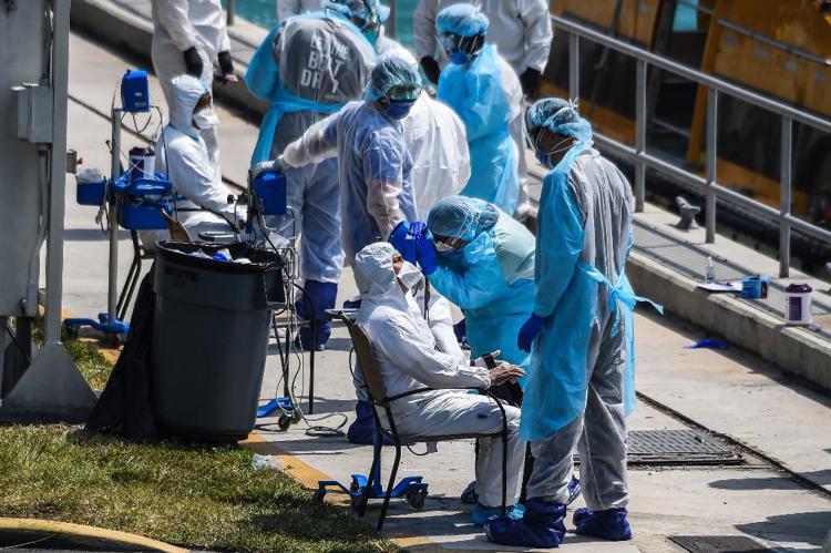 Covid Usa, oltre 110mila nuovi casi e quasi 3400 decessi