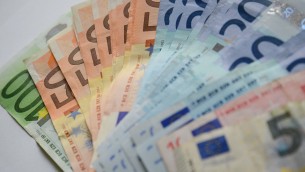 Credito, tiene nuova produzione settori factoring, leasing ed erogazioni a famiglie