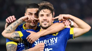 Cremonese-Verona 1-1, i gialloblù agganciano lo Spezia