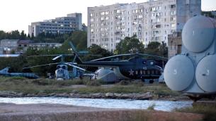 Crimea, diverse esplosioni in aerodromo: un morto