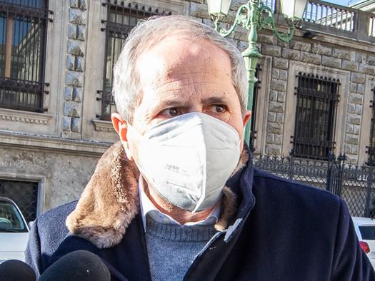 Crisanti: "Gravi dichiarazioni Zaia su di me, stop regime intimidazione"