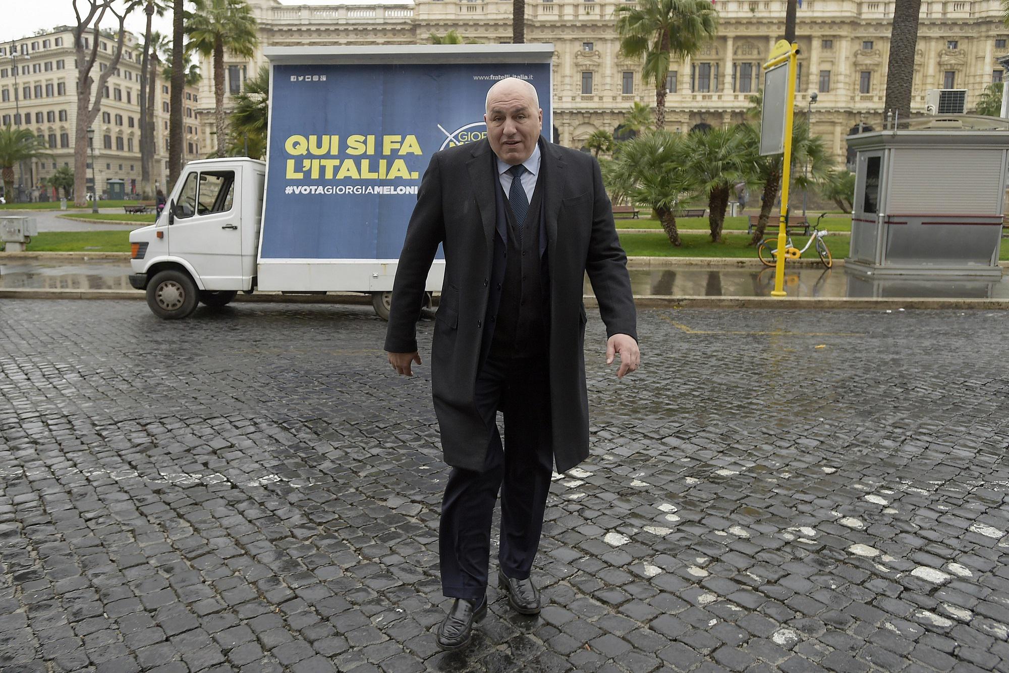 Crosetto-Bonini, botta e risposta al Tg1