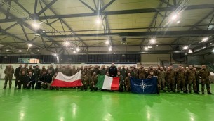 Crosetto in Polonia e Lettonia per il saluto al contingente italiano