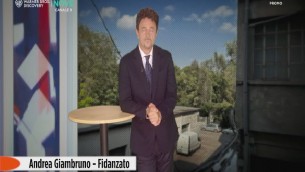 Crozza nei panni di Andrea Giambruno: "Hai il diritto di nascere donna, però te la sei cercata" - Video