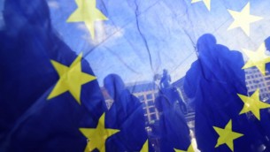 Dai leader politici ai vip, il 'popolo blu' per l'Europa oggi in piazza a Roma