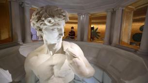 David 'censurato' a Expo Dubai, è polemica