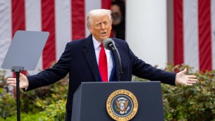 Dazi, Trump: "Ue intelligente a evitare misure di ritorsione, con Cina troveremo accordo"