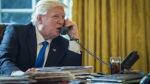 Dazi Usa-Cina, Trump 'grazia' smartphone e computer