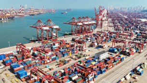 Dazi Usa, rappresaglia Cina: tariffe del 15% su Gnl e inchiesta su Google
