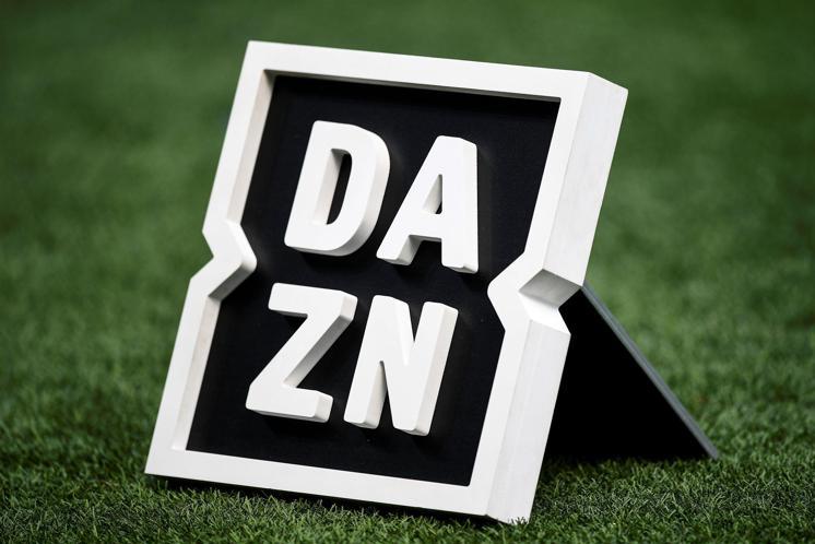 Dazn: "Doppia utenza per abbonamento resta"
