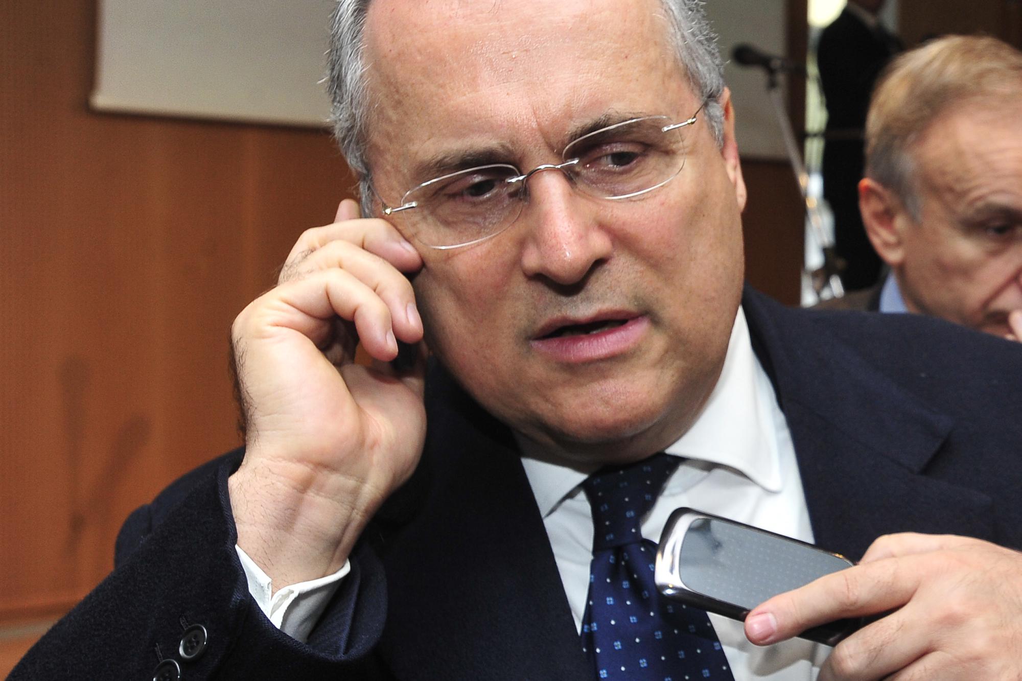 Derby Lazio-Roma, Lotito e la lite con "l'ospite" Mourinho
