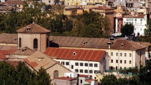 Detenuto suicida a Roma, sospeso agente penitenziaria: "Non controllò"