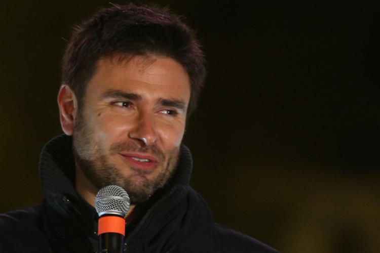 Di Battista: "Politica non è una professione"