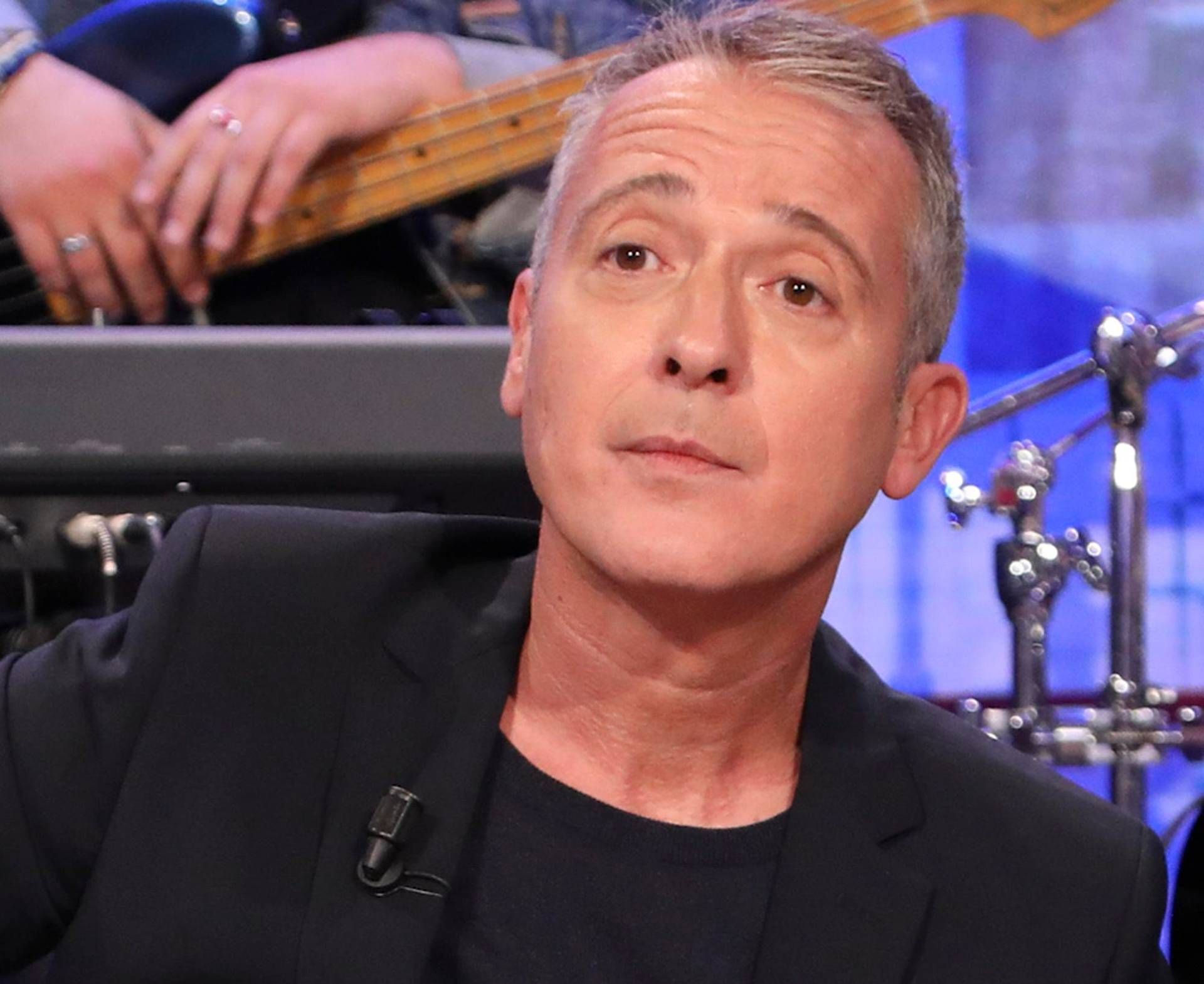 Diaco commosso apre 'Bellamà' con una lettera a Sgarbi: "Forza Vittorio! Ti si vuole bene"
