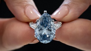 Diamante da record, Bulgari Laguna Blu venduto per 25 milioni