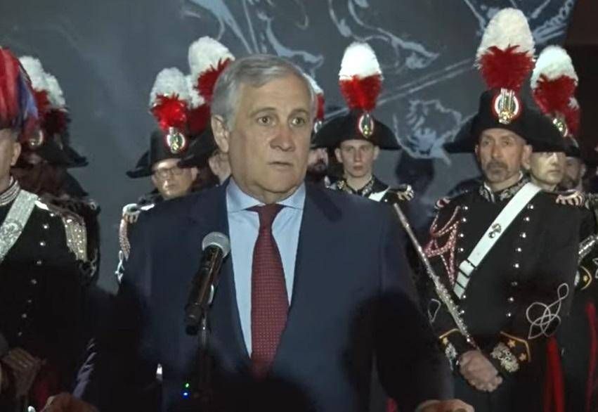 Difesa, Tajani: "Pronti ad arrivare al 2% del Pil, presto l'annuncio"