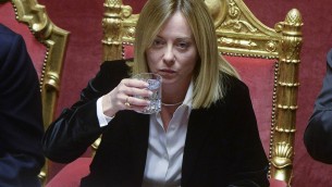 Difesa Ue, Meloni traccia la rotta: "Se Europa e Usa divisi, no garanzie di sicurezza"