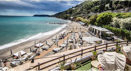 Digitale, boom prenotazioni stabilimenti balneari con App: +200%