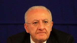 Diritti, affondo di De Luca: "La sinistra li affronta in maniera idiota"
