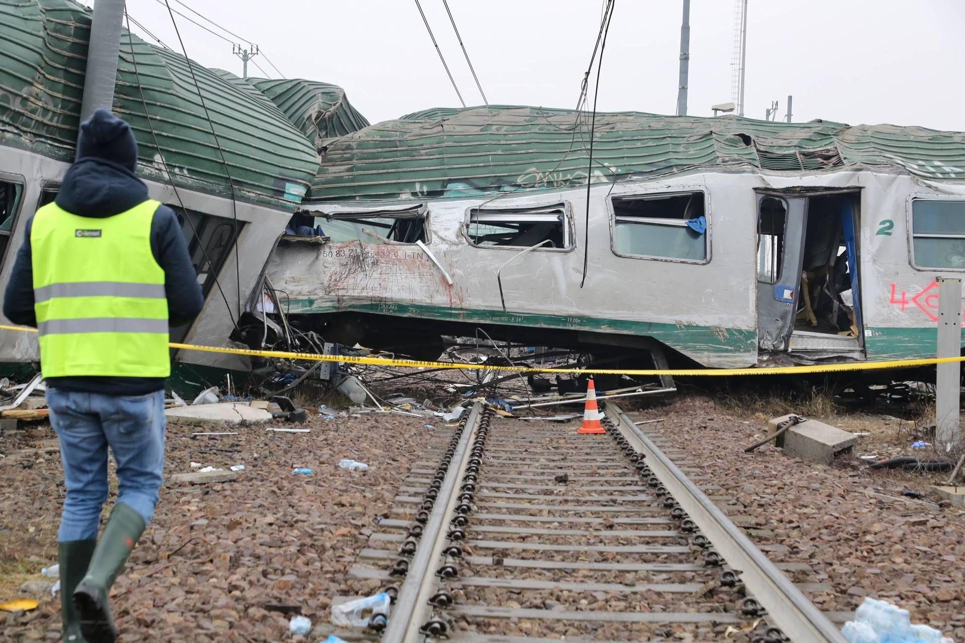 Disastro ferroviario Pioltello, una condanna e otto assoluzioni tra cui l'ex ad Rfi Gentile