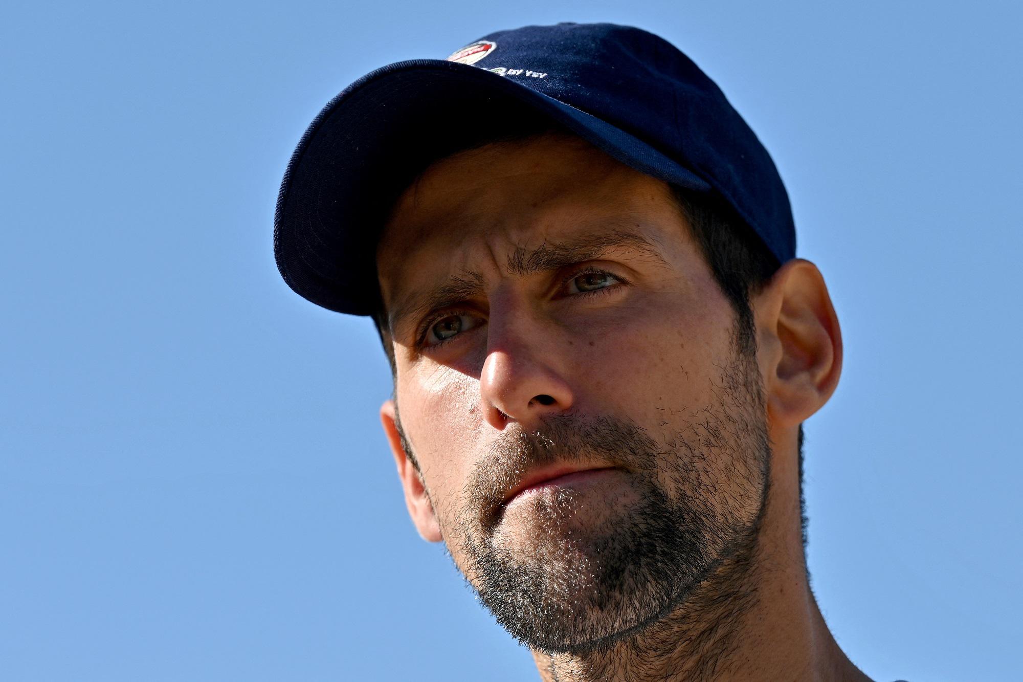 Djokovic ammette: "Positivo al Covid ho rotto isolamento per intervista"