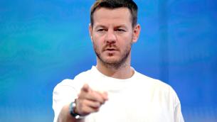 Djokovic, Cattelan: "Ha diritto di non vaccinarsi ma non è un martire"