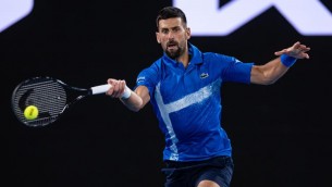Djokovic, le scuse di Tony Jones: "Era umorismo, nessuna mancanza di rispetto"