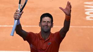 Djokovic vince Internazionali d'Italia 2022, Tsitsipas battuto in finale