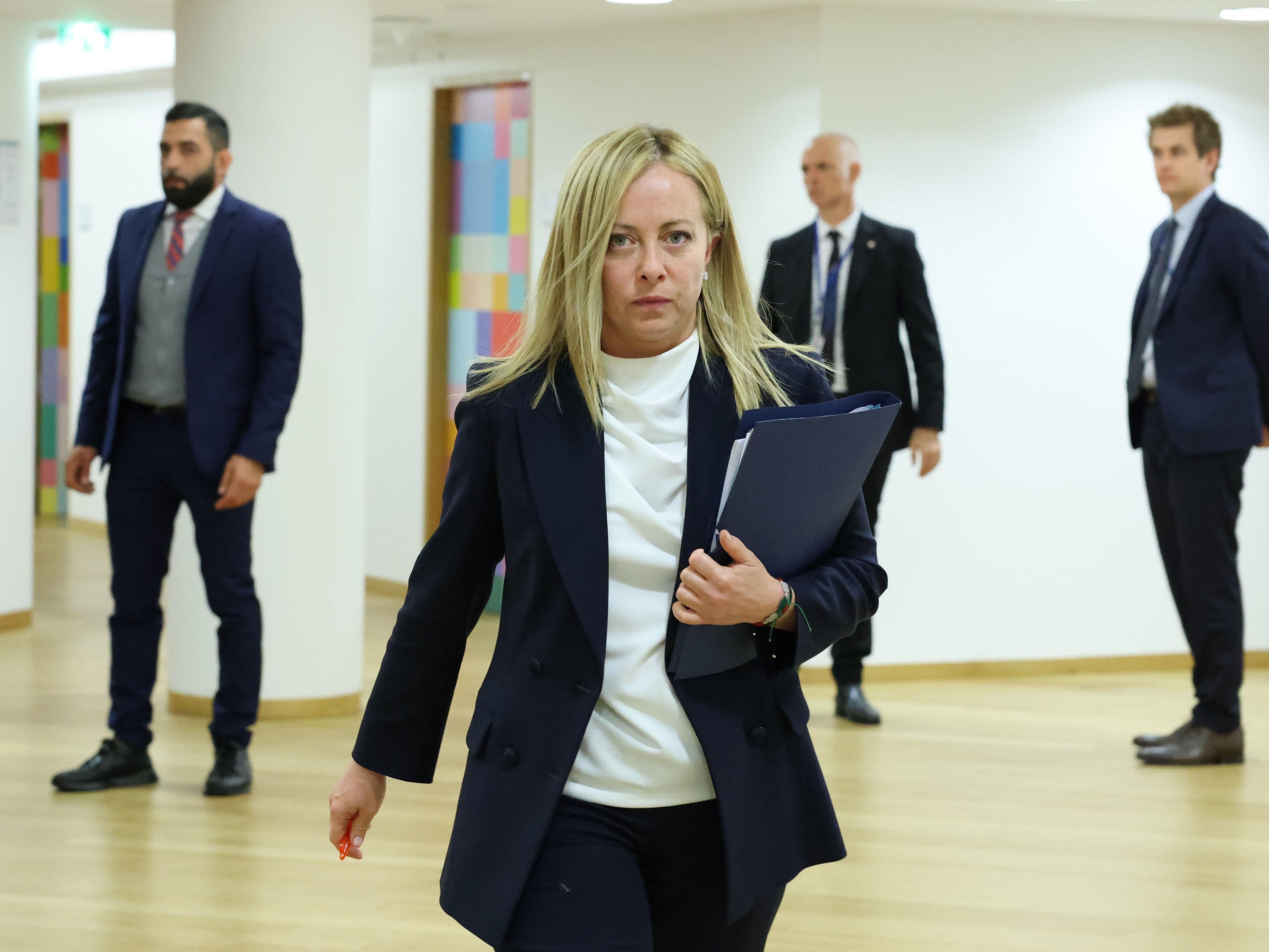 Dl ministeri, è polemica su norma che aumenta lo staff