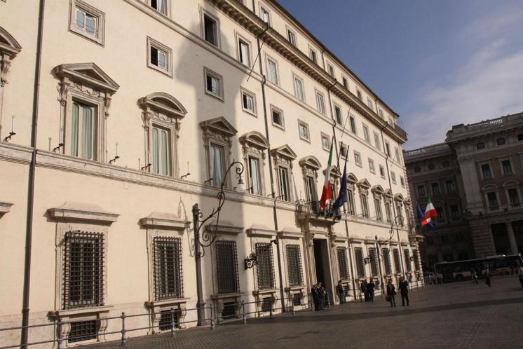 Dl semplificazioni, da superbonus alberghi a cablaggio con fibra: la bozza