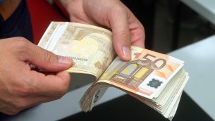 Domani in Cdm bonus da 100 euro per dipendenti con reddito fino 28