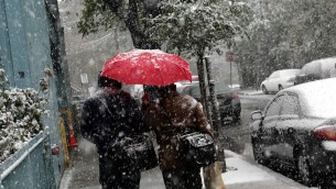 Doppio attacco polare prima di Natale, in arrivo due tempeste con neve e gelo