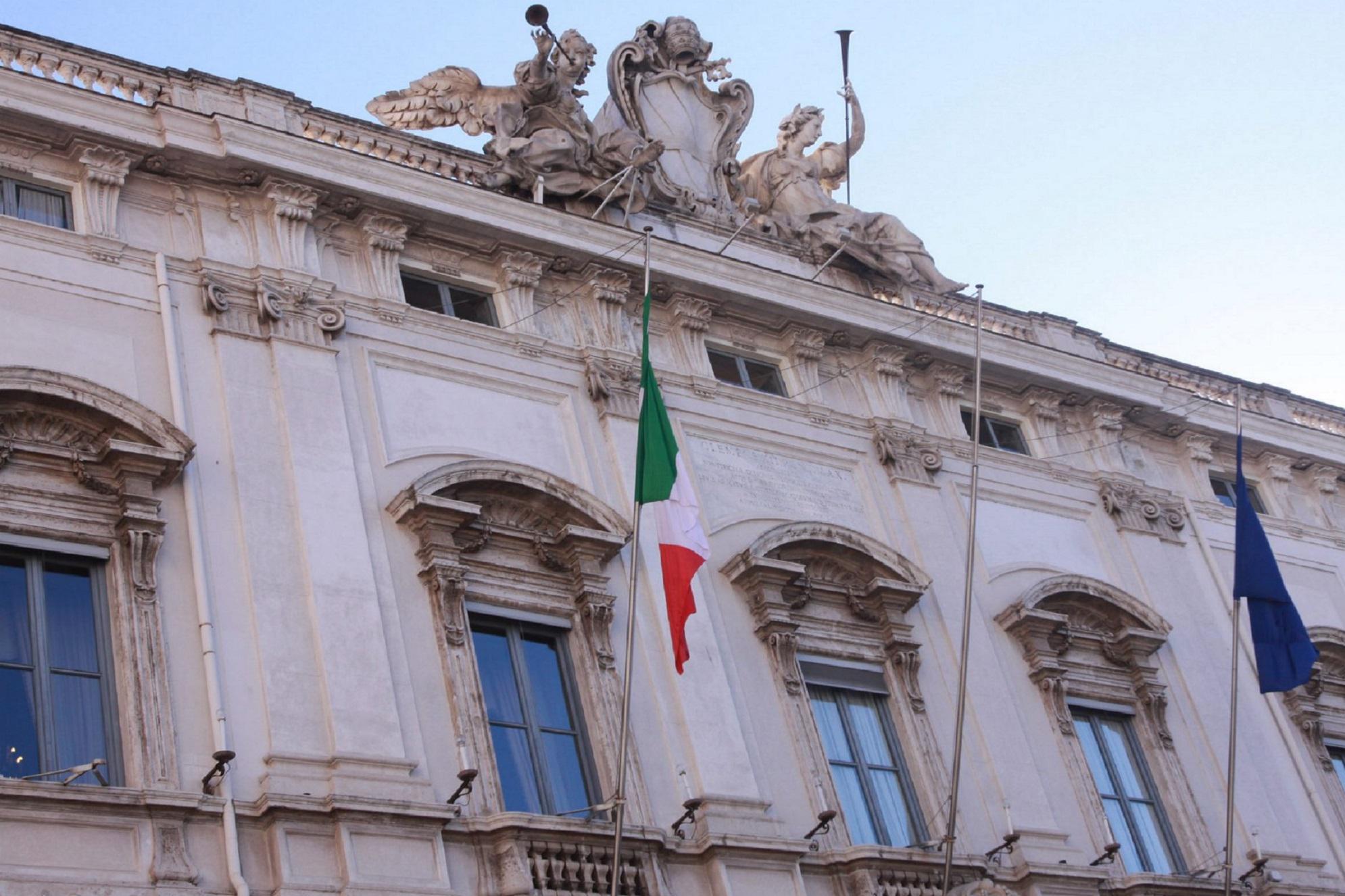 Dpcm Covid, legittimità oggi al vaglio della Consulta