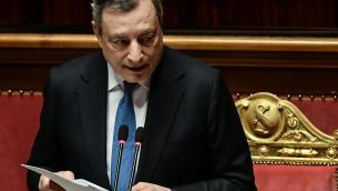 Draghi al Senato: "Italia continuerà a sostenere Kiev, è mandato del Parlamento"