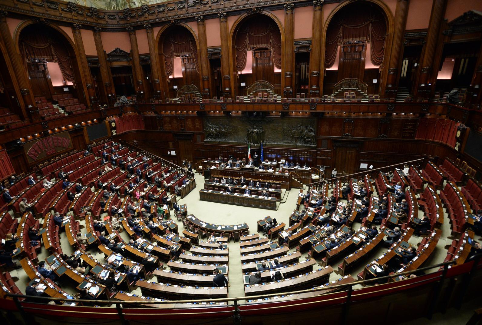 Draghi alla Camera, nuovo caso assenze M5S