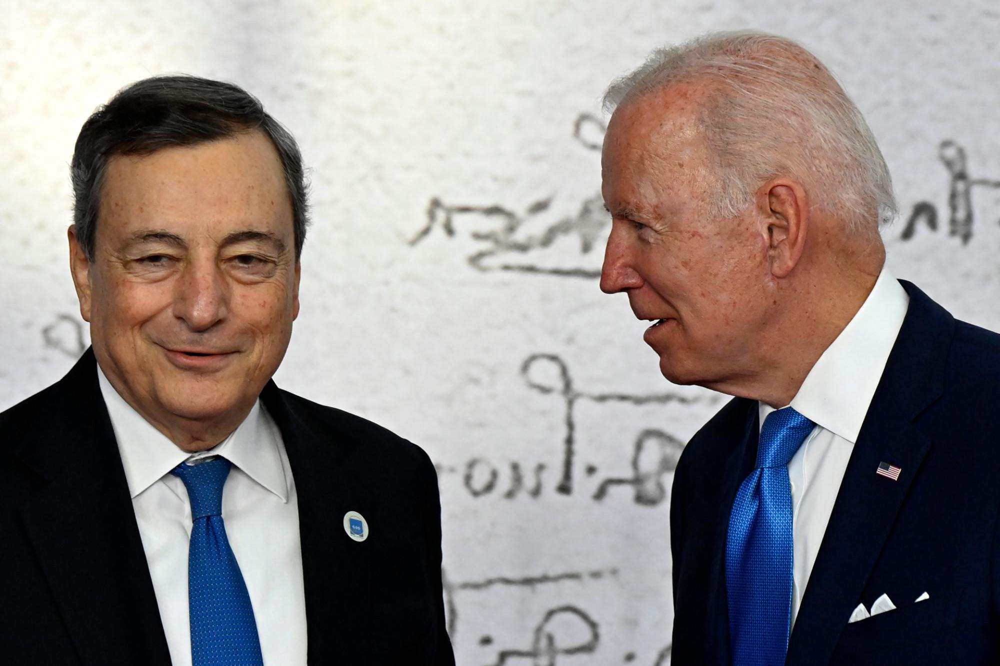 Draghi atterrato a Washington, alle 20 l'incontro con Biden