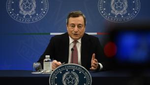 Draghi: "Continuare a sostenere Kiev, ogni sforzo per cessate il fuoco"