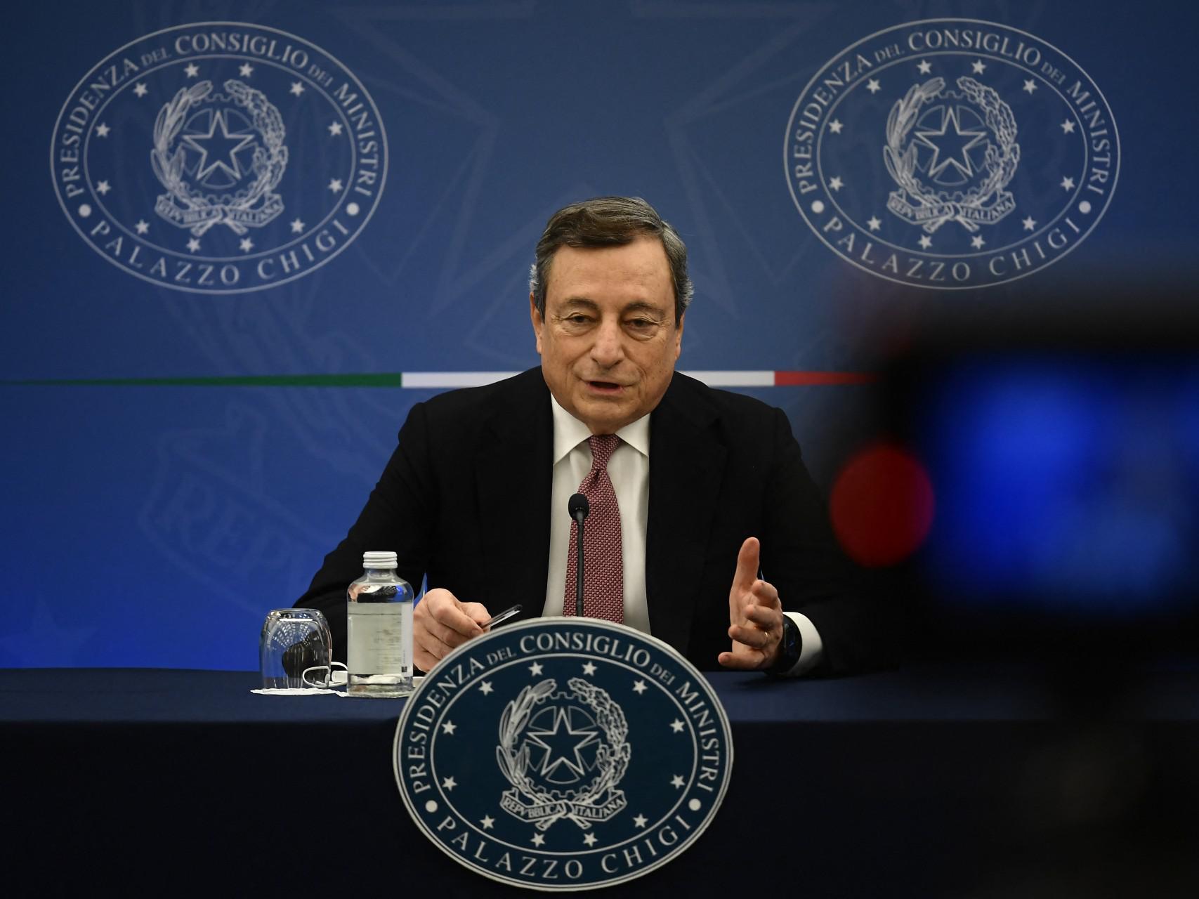 Draghi: "Continuare a sostenere Kiev, ogni sforzo per cessate il fuoco"