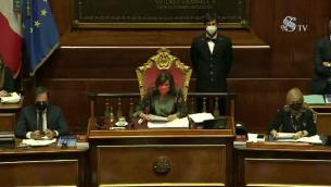 Draghi e il lapsus al Senato: "Onorevoli deputati..