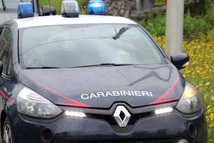 Droga, maxi blitz a Palermo: 58 arresti